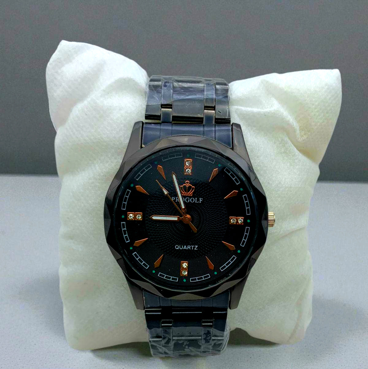 Pro Golf GPS Smartwatch – Advanced Range Finder, Shot Tracking & Swing Analysis for Precision Play